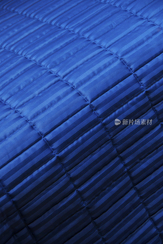 全框架绗缝蓝色织物背景