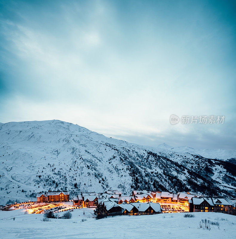 法国瓦尔梅尼尔滑雪村