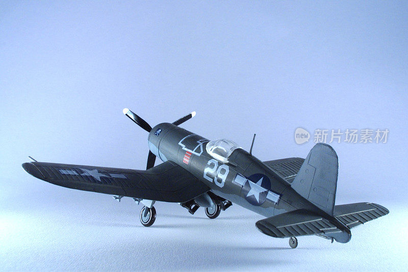 模型飞机-海盗F4U-5