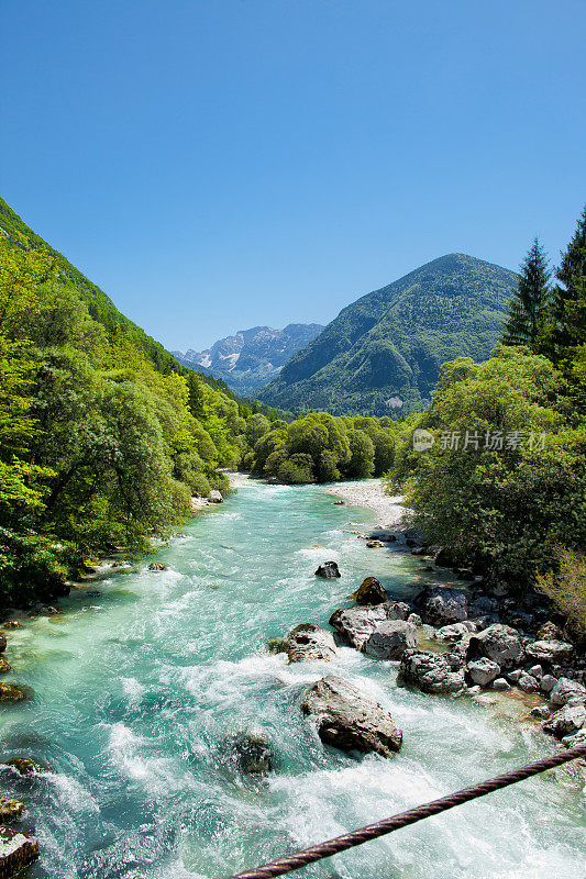 山区河流