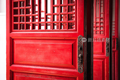 乌镇的传统木窗