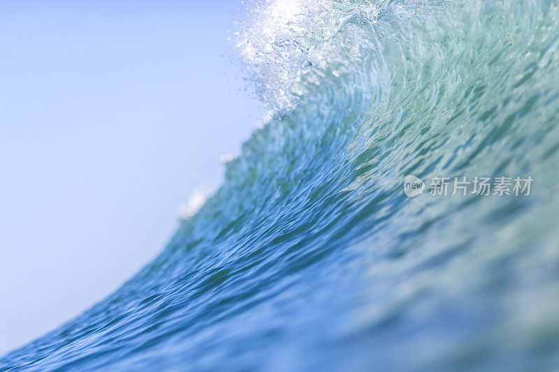 海浪与天空