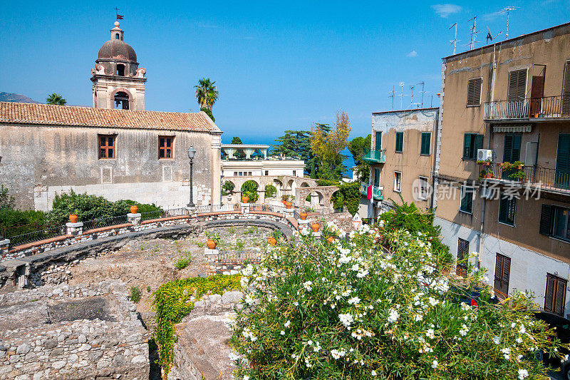 西西里岛陶尔米纳的圣潘克拉斯教堂