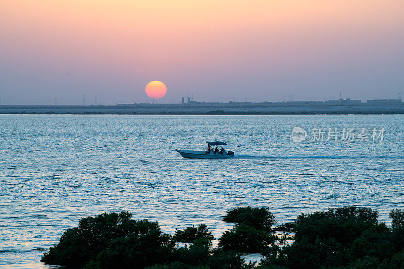 阿尔科尔海滩日落，卡塔尔