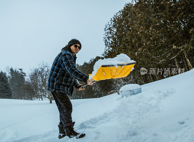 清理积雪