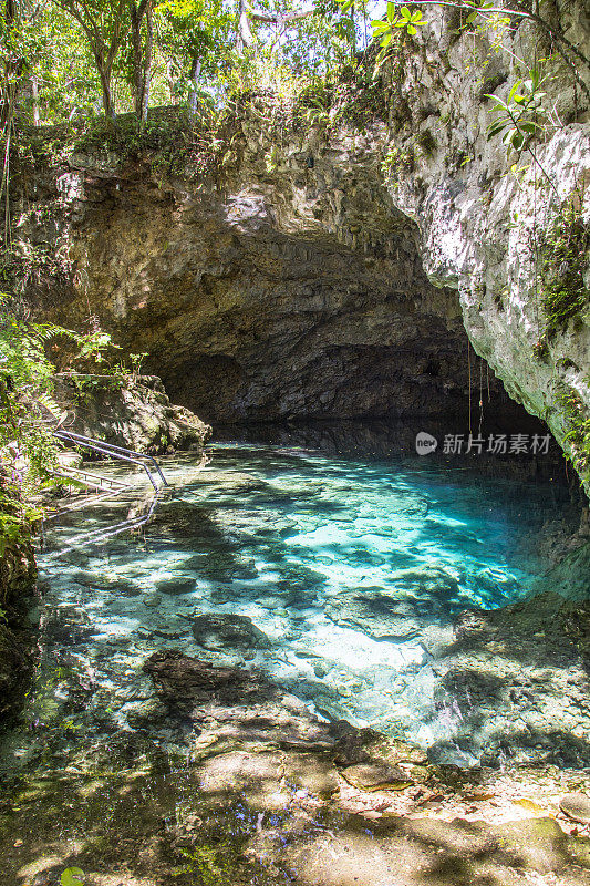 杜都湖，卡布雷拉，多米尼加共和国