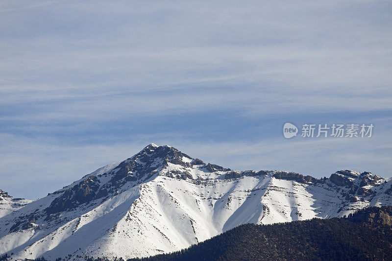 山峰