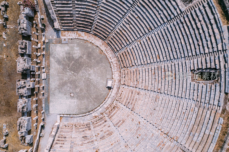 土耳其古代圆形剧场鸟瞰图