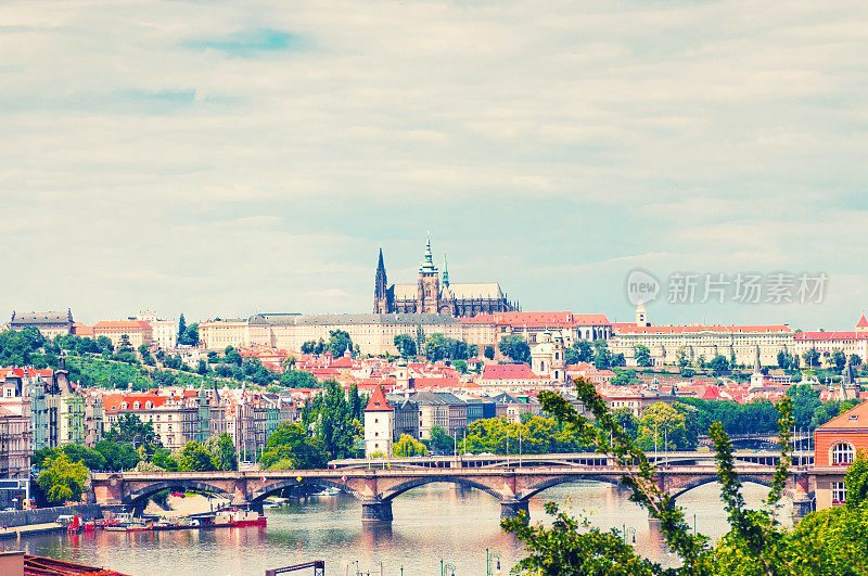 布拉格城和布拉格城堡的圣维塔斯大教堂