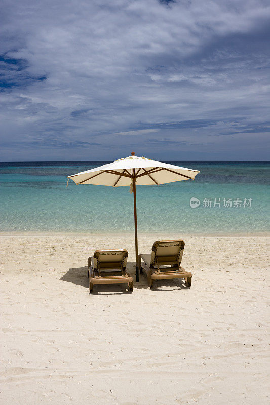 热带海滩椅子
