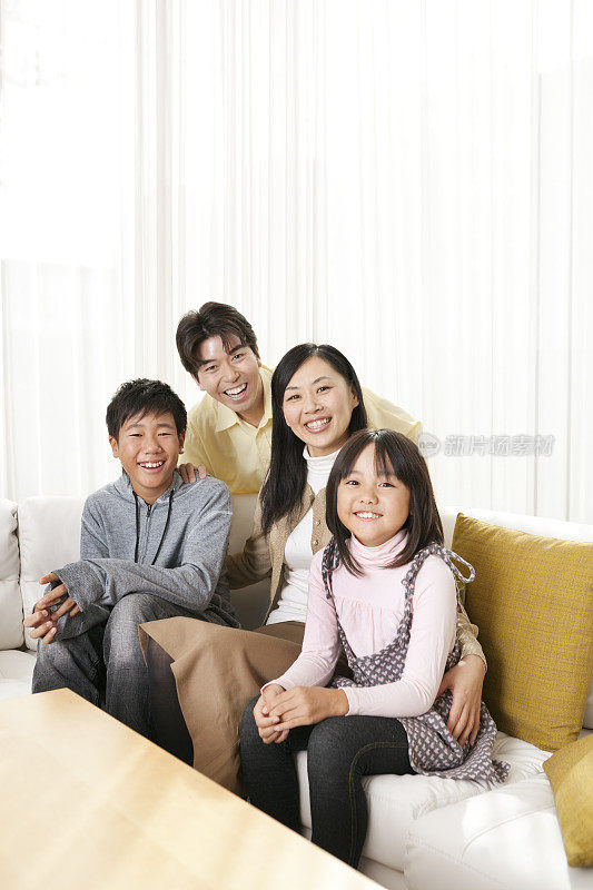 日本家庭全家福