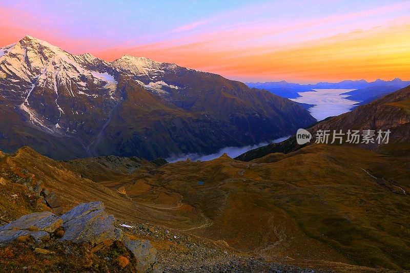 在奥地利泰洛山谷的霍赫陶恩阿尔卑斯山日出