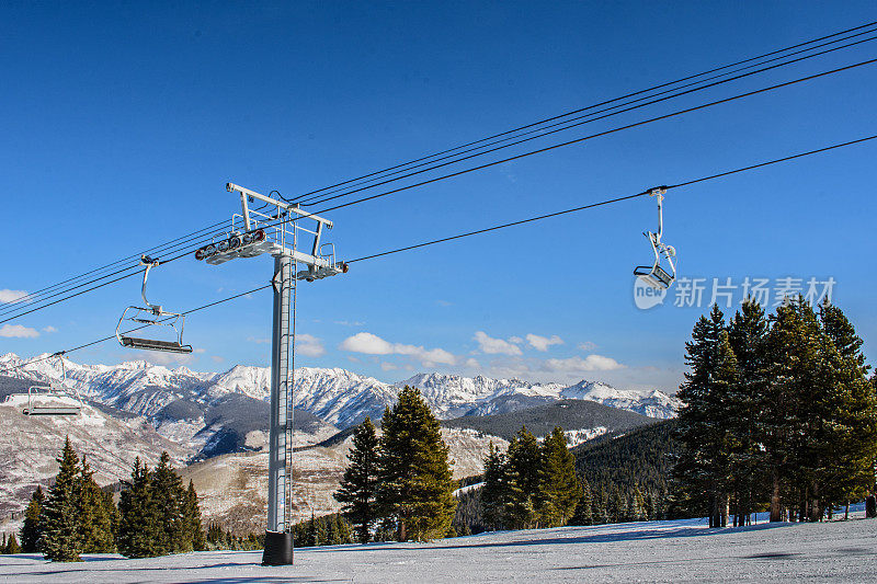 科罗拉多州韦尔的滑雪缆车