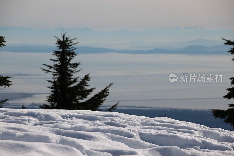 从山顶俯瞰的风景