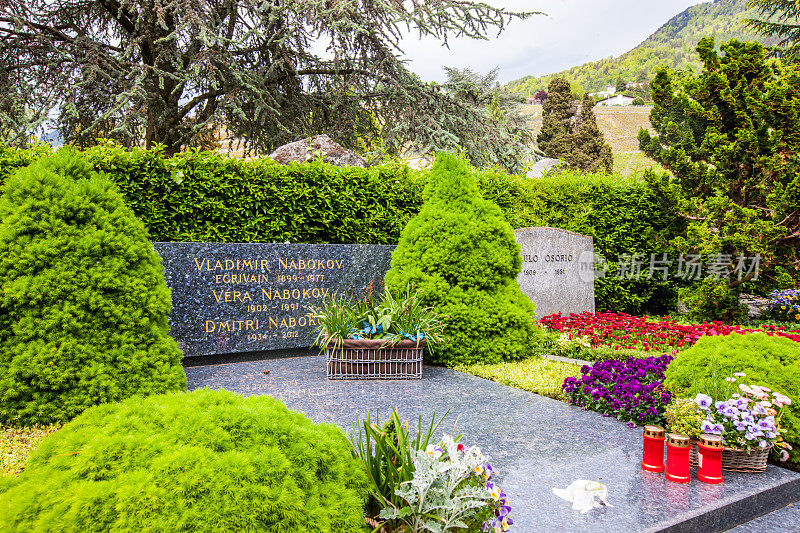 克拉伦斯公墓和弗拉基米尔·纳博科夫墓，蒙特勒，瑞士