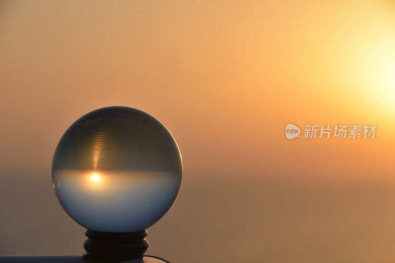概念-日落水晶球
