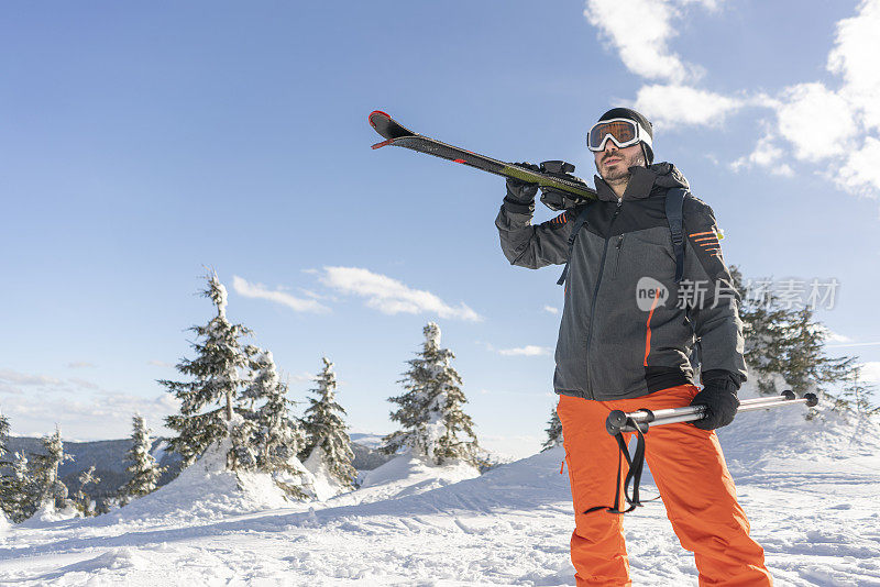 沉迷于滑雪