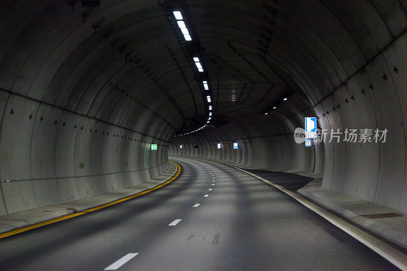 挪威公路隧道的未来主义观点