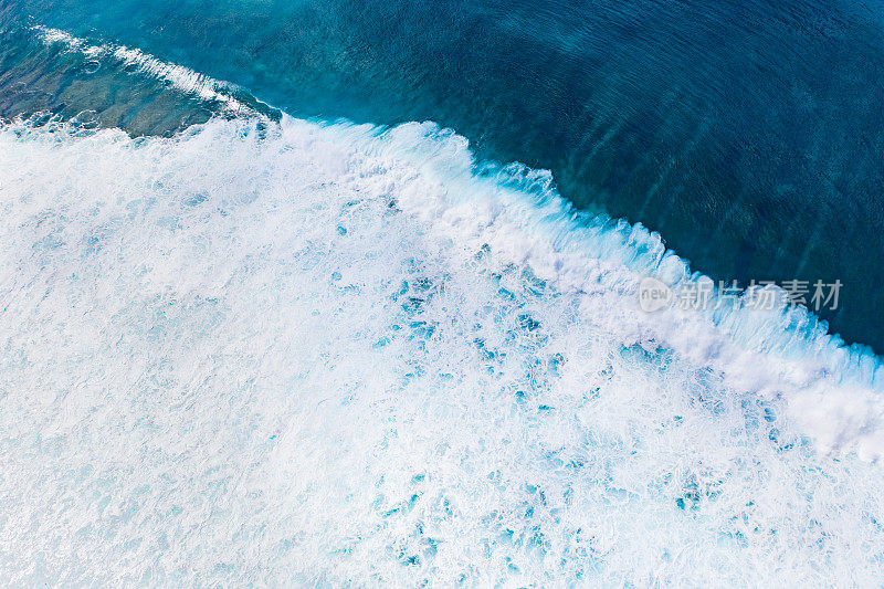 海面上的海浪