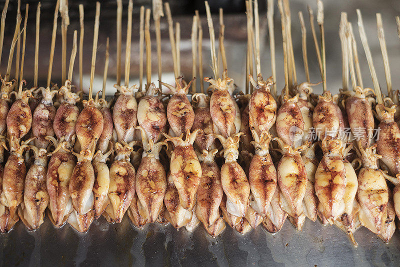 亚洲烤鱿鱼在保持市场柬埔寨