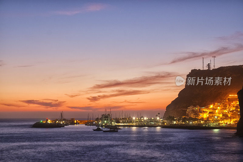 大加那利岛莫根上空的日落