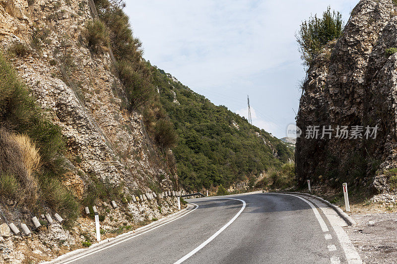 空的山路