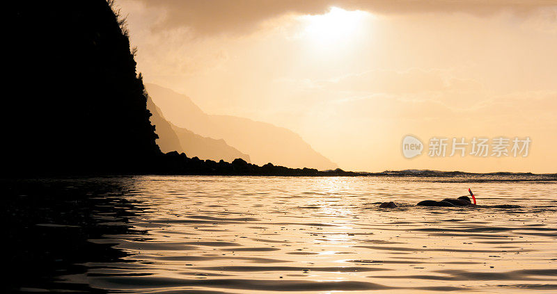 在考艾岛的日落浮潜-全景