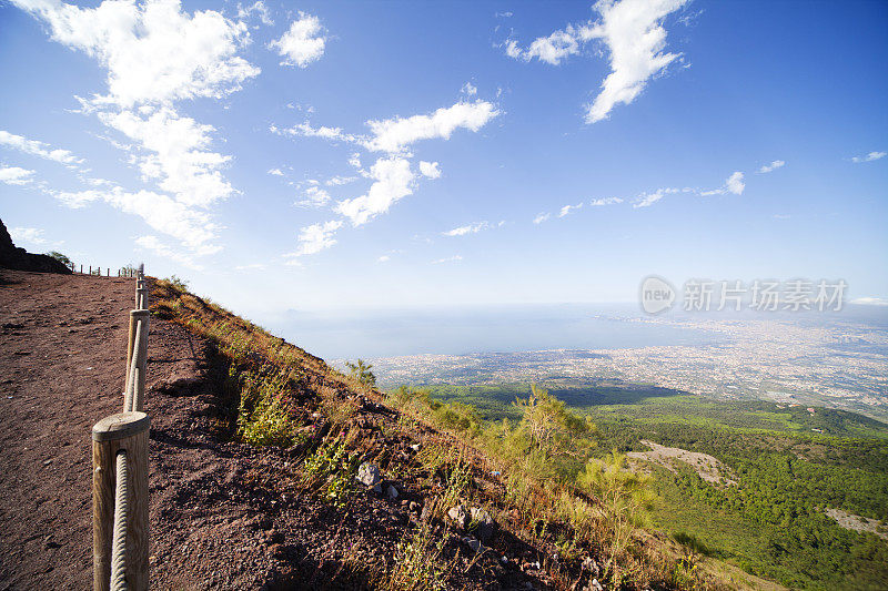 维苏维奥火山口