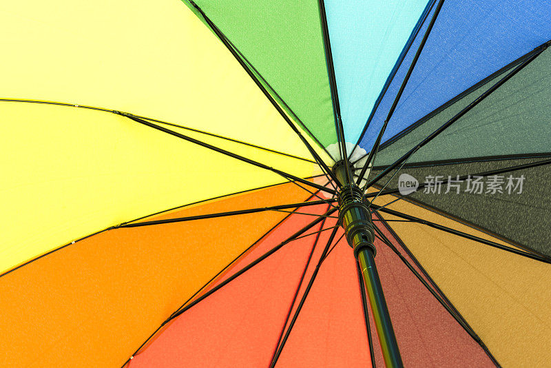 彩虹颜色的伞