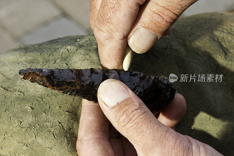 黑曜石Flintknapping