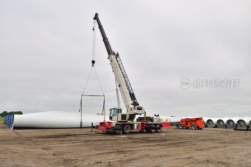在北达科他州提升风力涡轮机叶片