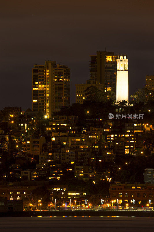 旧金山市中心的夜晚，加利福尼亚