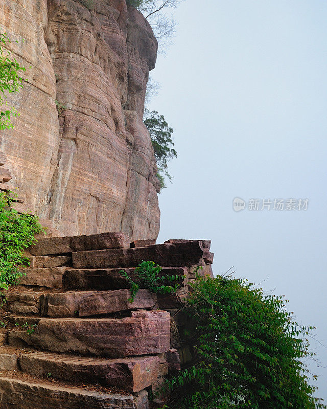 太行山险峻的石梯007