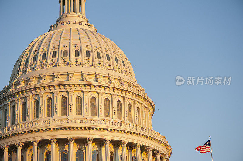 华盛顿特区国会山的日出