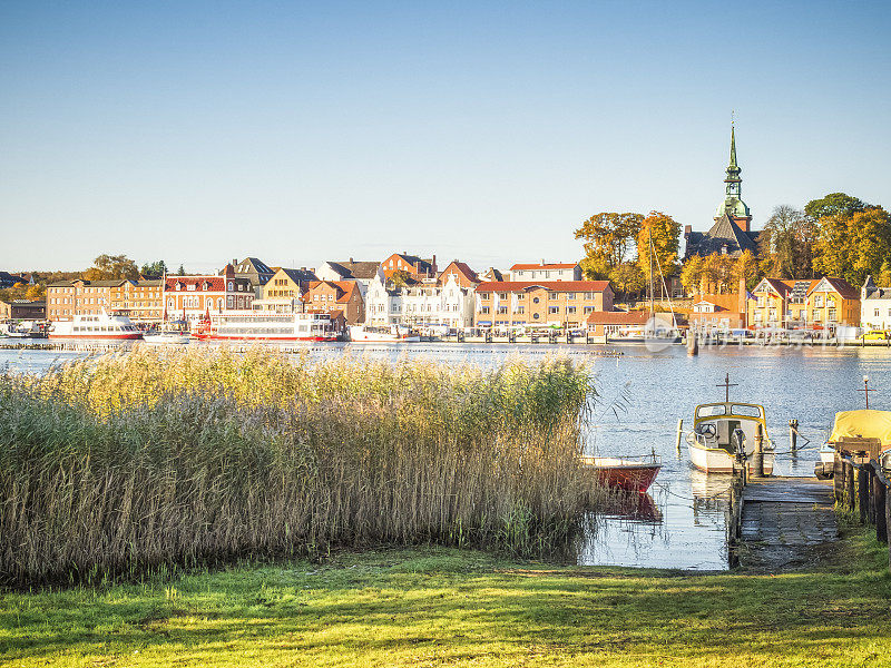 德国国会大厦Schleswig-Holstein天际线