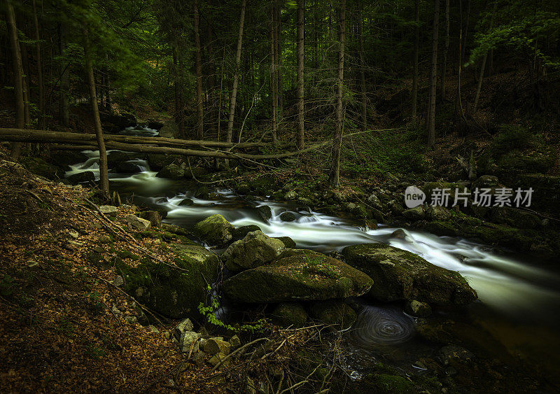 高山流水(HDRi)