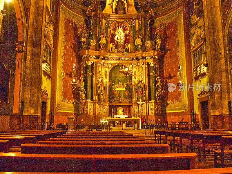 西班牙马略卡岛波伦萨教堂内部