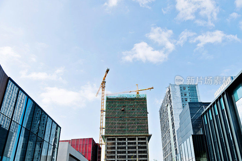 建设建筑和现代办公大楼