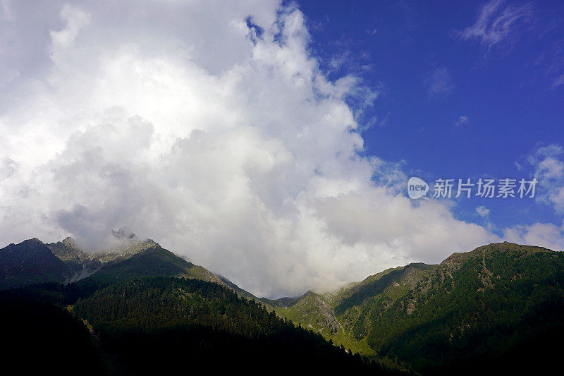 雷西亚湖的天空