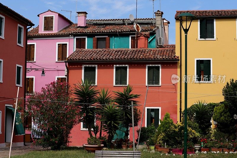 意大利威尼斯，布拉诺的彩色建筑