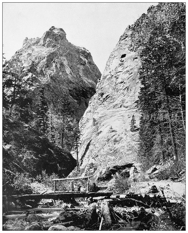 古董黑白照片的美国地标:夏安峡谷，科罗拉多州
