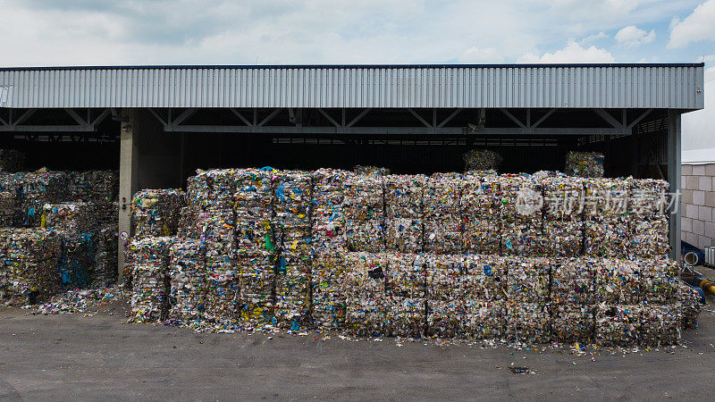 废物管理粉碎塑料回收仓库