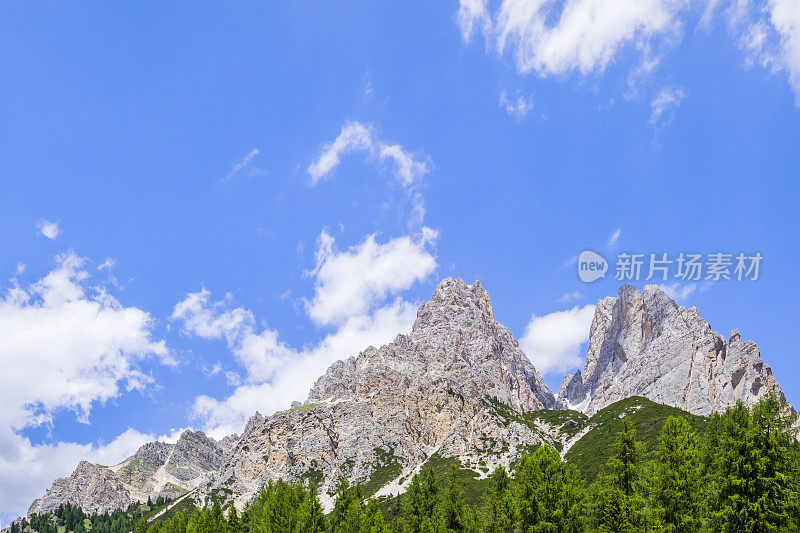 Dolomites的水晶山(意大利，威尼托)