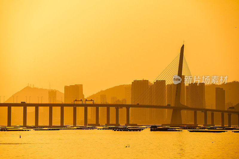 流浮山及海岸景色