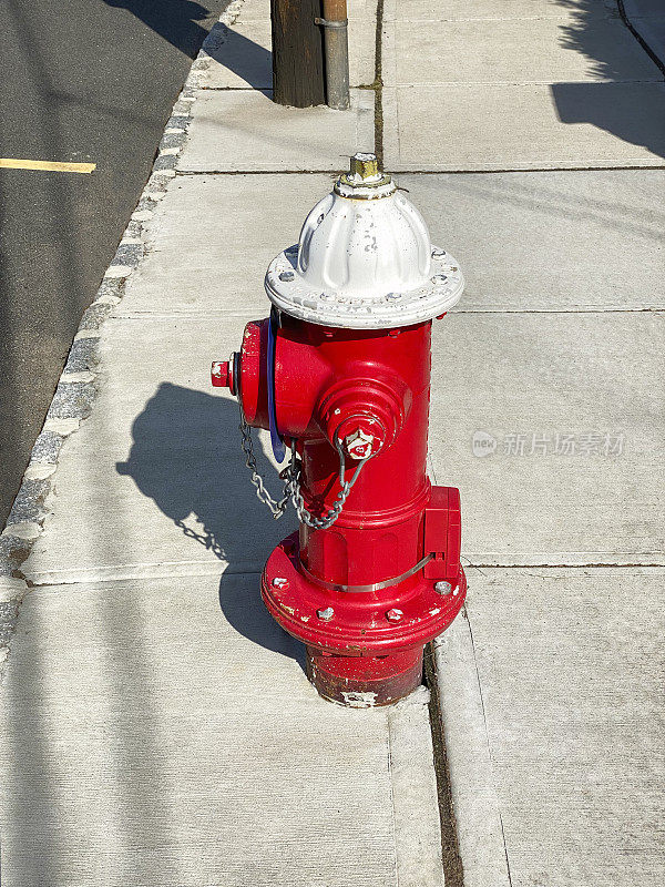 红色消火栓水管