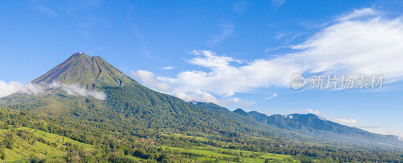全景阿雷纳火山，福尔图纳，哥斯达黎加