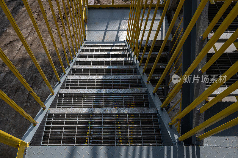 工业厂房的设备楼梯