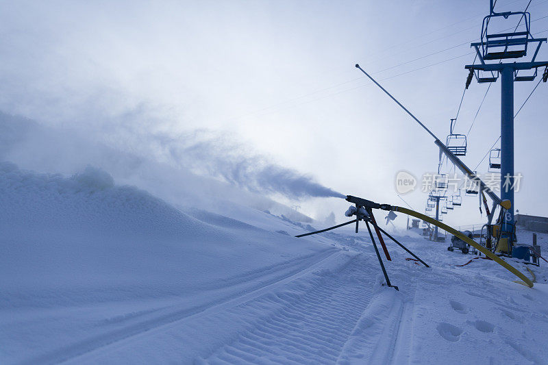 天空度假村造雪