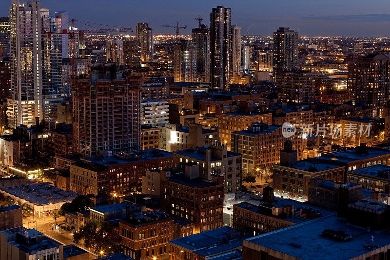 芝加哥河北阁楼夜景