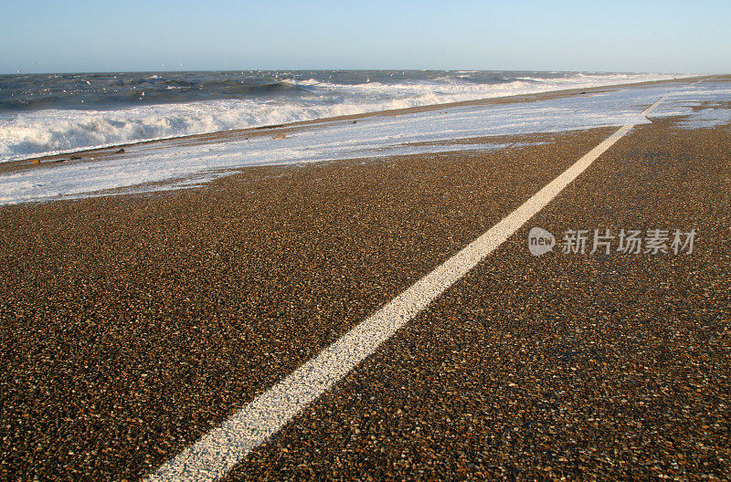 涨潮海路